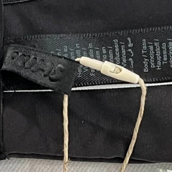 NEW SKIMS Fits Everybody Strapless Bra Onyx - Picture 8 of 8